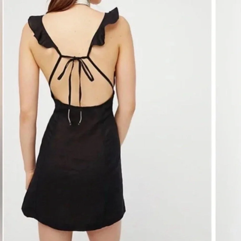 ❣️HOST PICK❣️ Free People Josie Mini Dress in Black - Picture 2 of 9